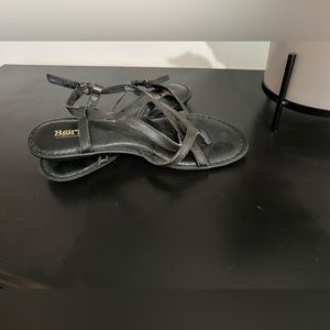 Born black strappy sandals size 8